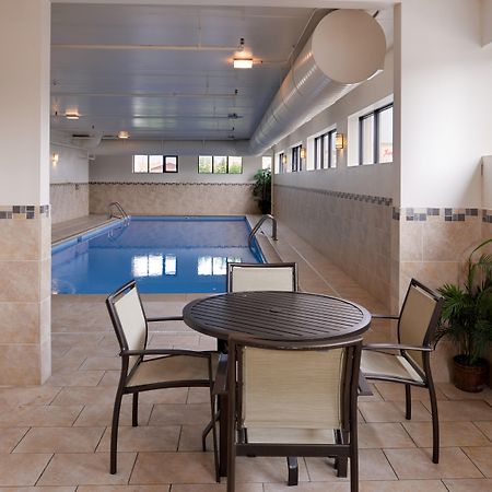 Holiday Inn Express Crestwood By Ihg Exteriér fotografie