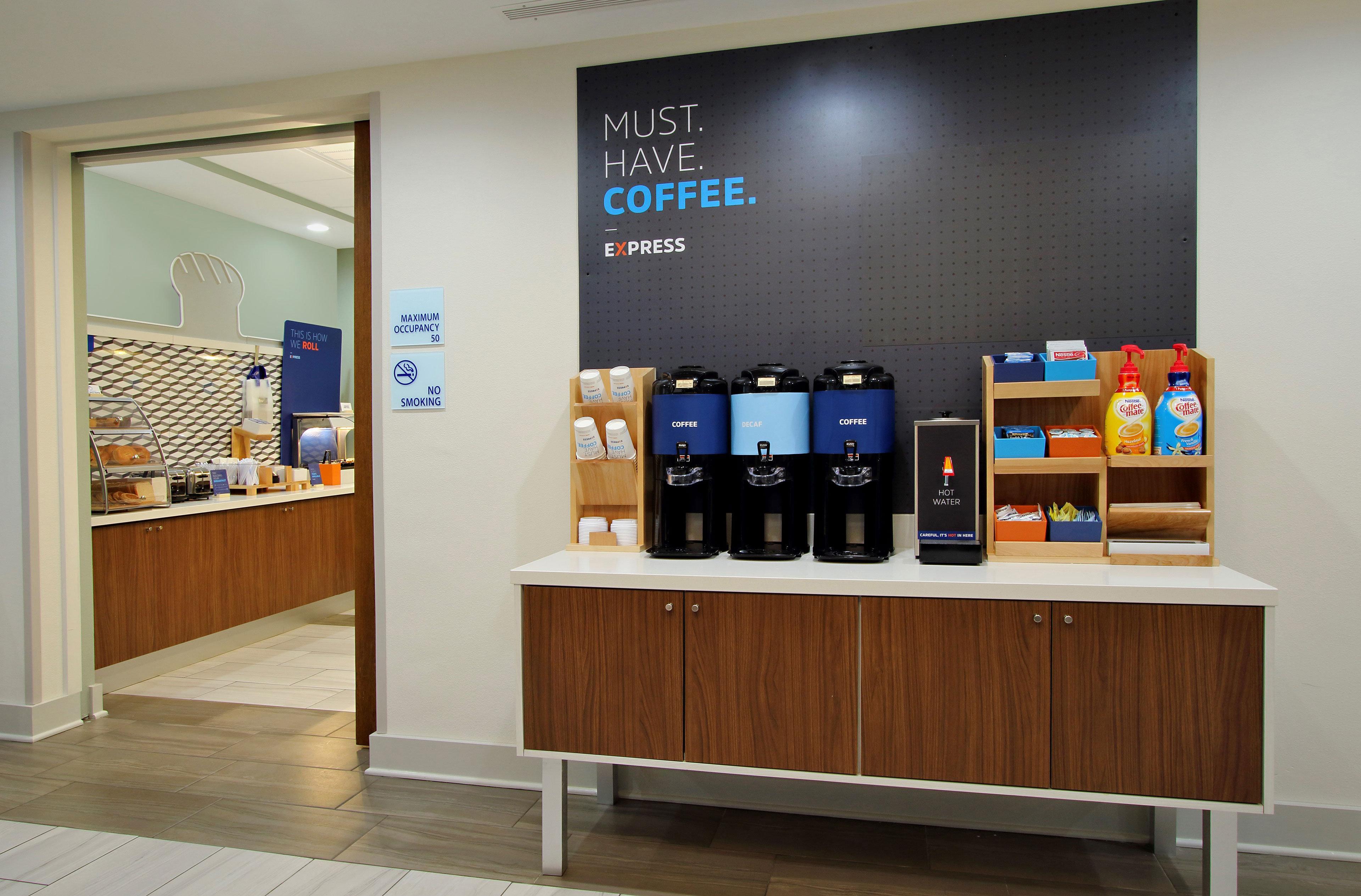 Holiday Inn Express Crestwood By Ihg Exteriér fotografie