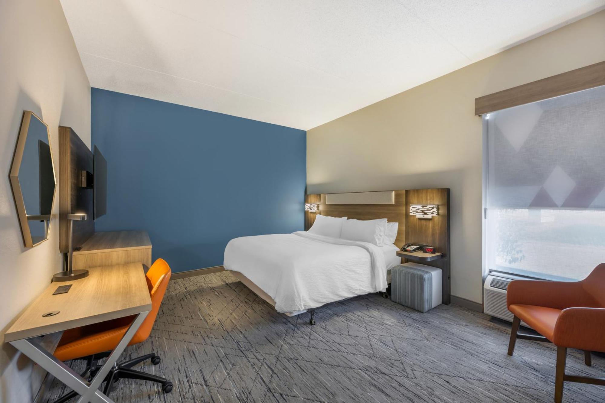 Holiday Inn Express Crestwood By Ihg Exteriér fotografie