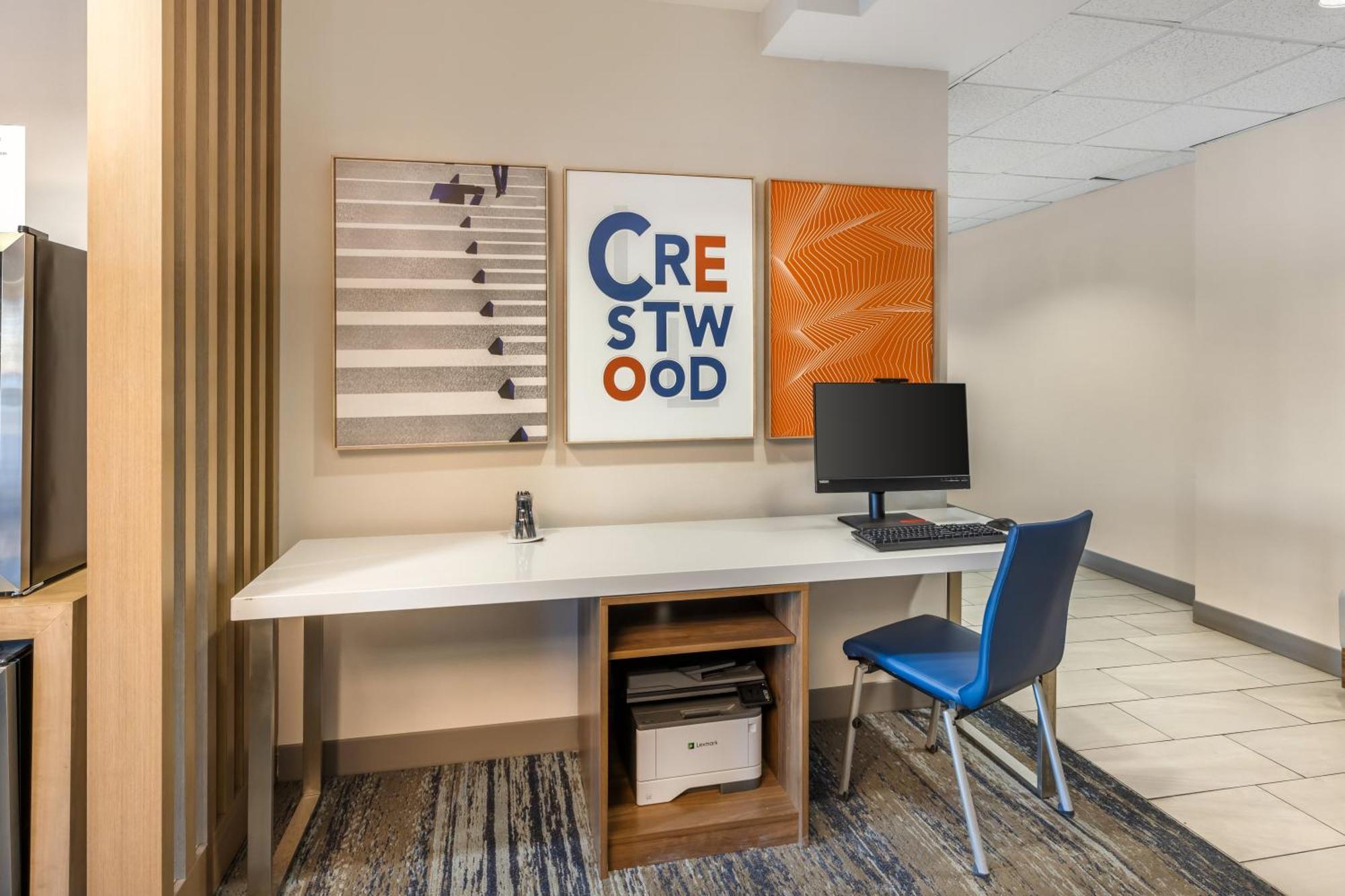 Holiday Inn Express Crestwood By Ihg Exteriér fotografie