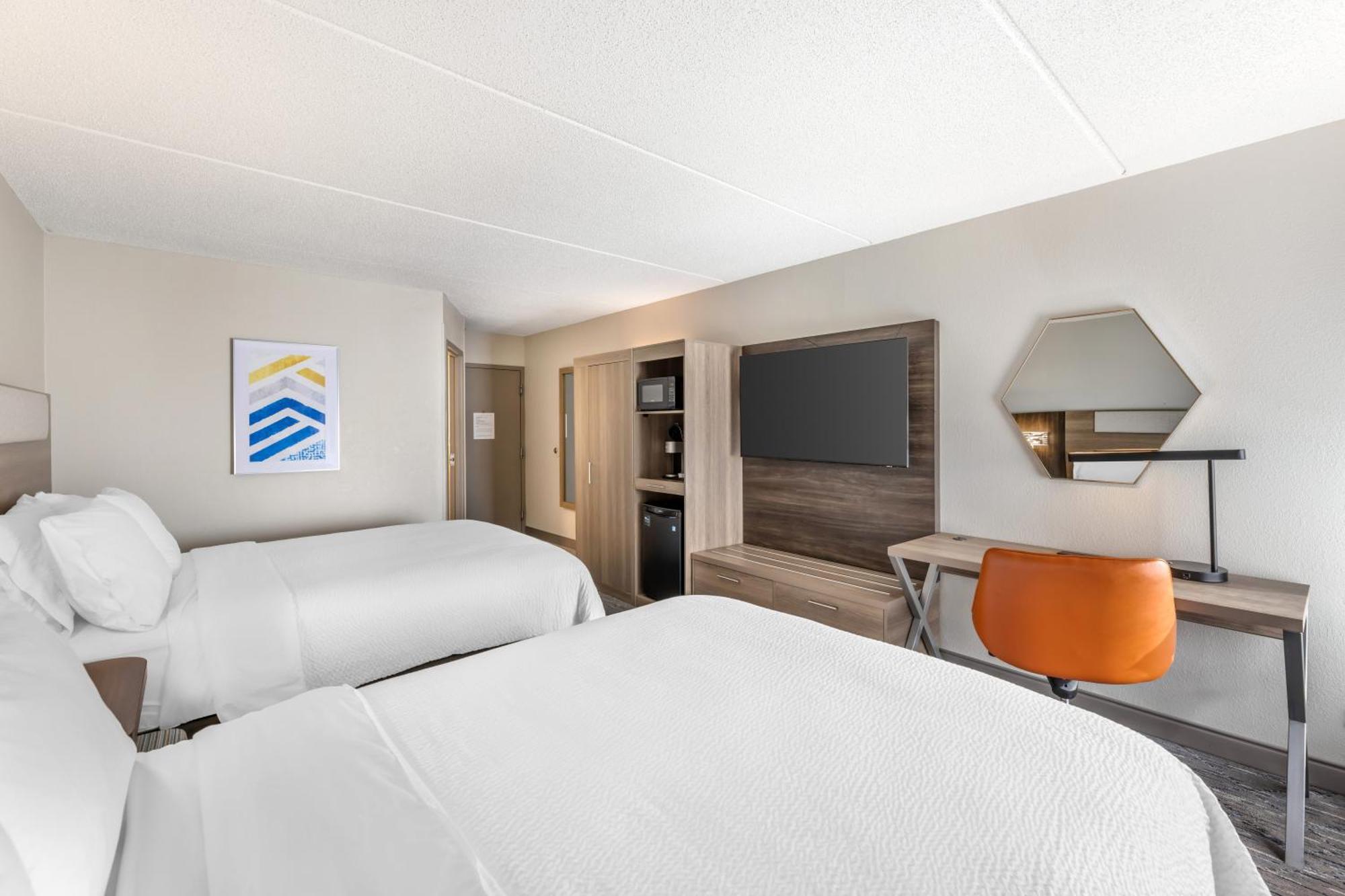 Holiday Inn Express Crestwood By Ihg Exteriér fotografie