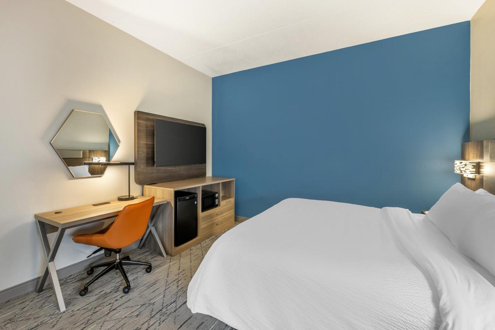 Holiday Inn Express Crestwood By Ihg Exteriér fotografie