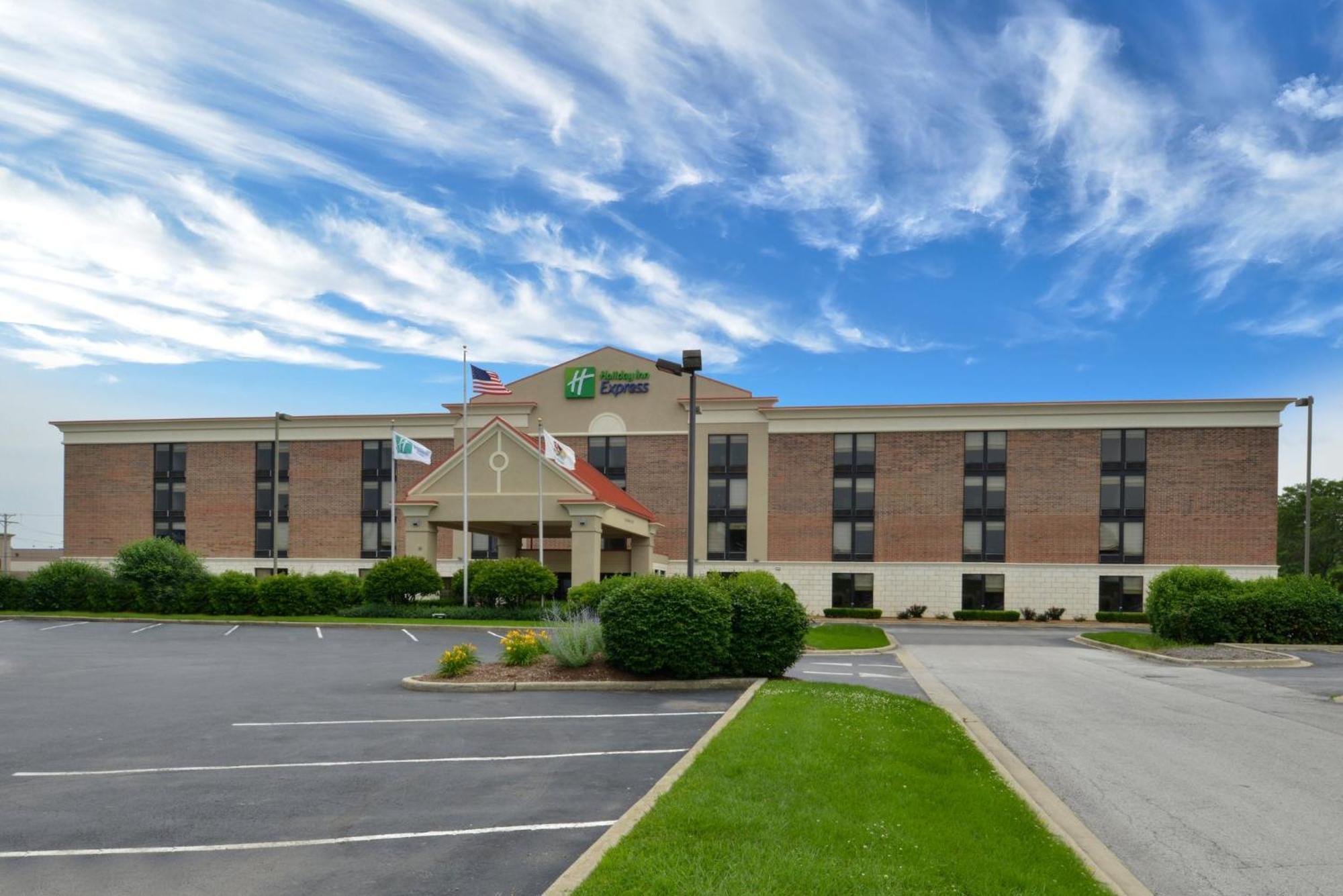 Holiday Inn Express Crestwood By Ihg Exteriér fotografie